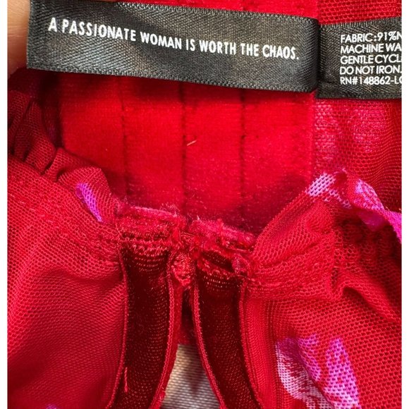 Torrid Curve Red Kisses Longline Bra Size 1 With Ruffle Straps & Underwire Suppo - Picture 3 of 11